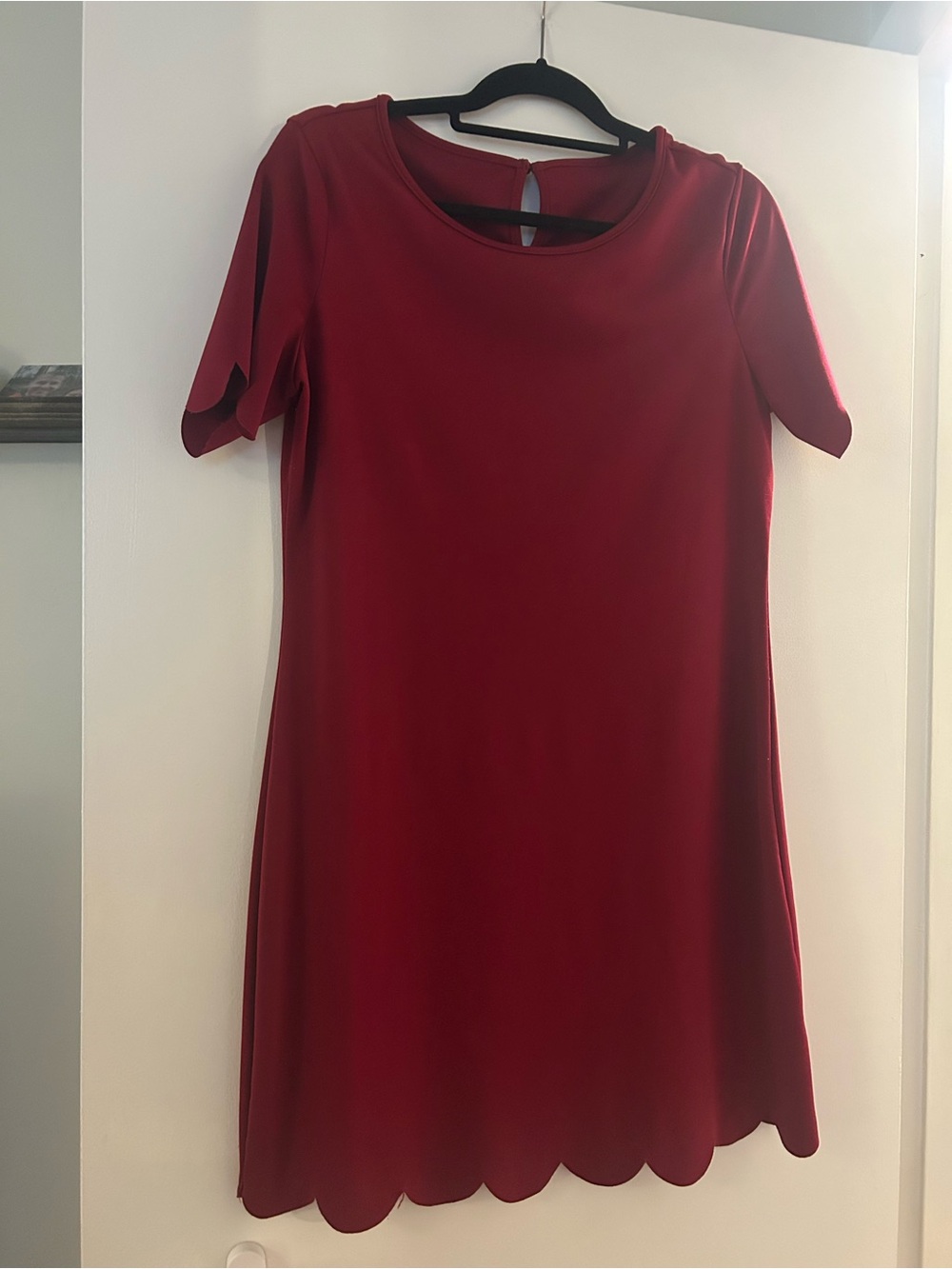 Women's Red Scallop Hem Short Sleeve Dress